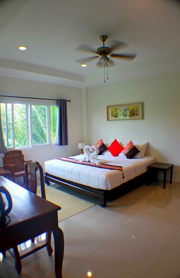Baan Glangsuan Bang Kobua Hotel Bang Chak Exterior photo